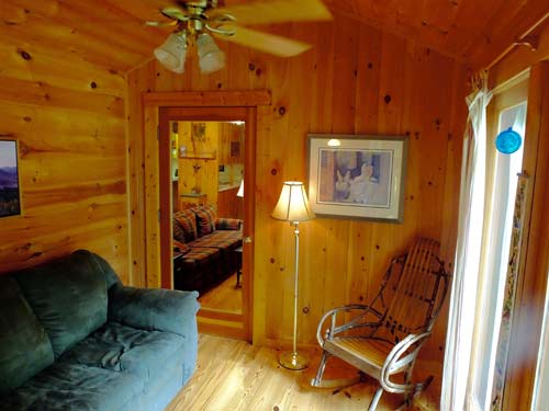 Reading room and sunroom Cabin Vacation